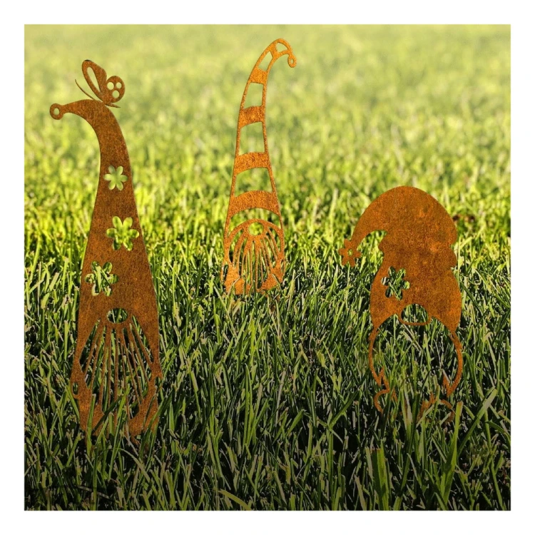 Ornament de grădină Pitic Veselic L 21×41 cm – oțel corten cu patină naturală 1008-1465-2 (2)