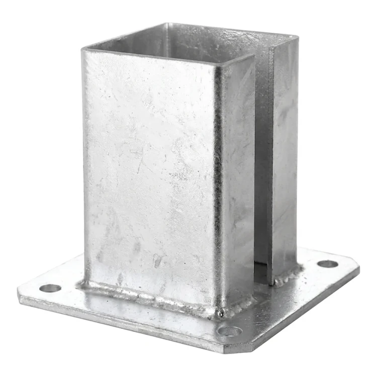 Bază metalică (talpă) pentru stâlp de gard ?i poartă 100×100 mm, zincată 000-789 (1)