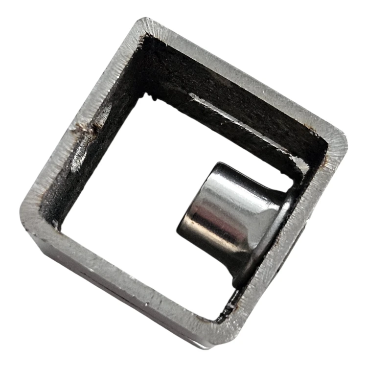 Synerga ZU-1 – suport de montare universal pentru cleme PV pentru carporturi și structuri la sol 001-017 (2)