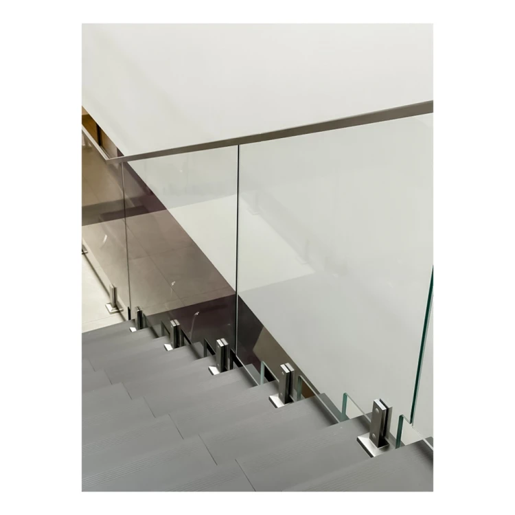 PSG Mâner aplicat pe sticlă 40x40 mm AISI 304 satin – 2500 mm 001-082 (3)